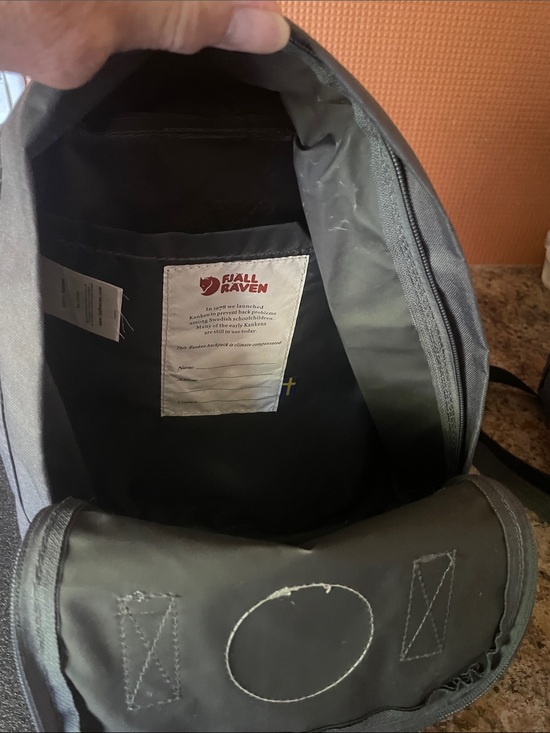 fjallraven kanken mini backpack black w black logo Long shoulder straps that can be adjusted to different back lengths Fjallraven Kanken Backpack Mini Backpack
